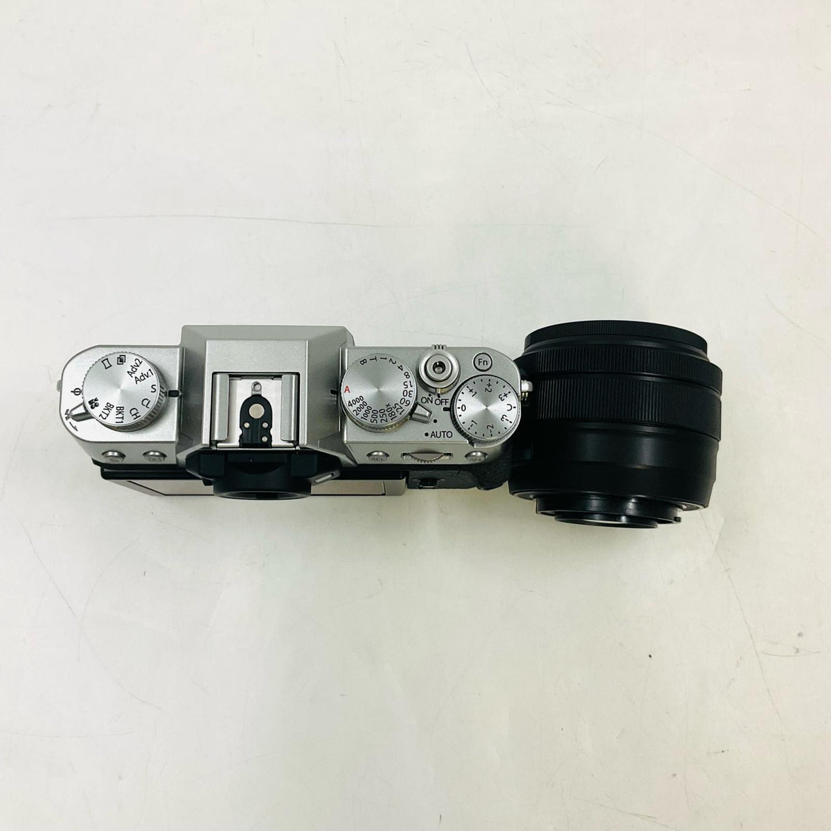 【全額返金保証】【最速発送】FUJIFILM デジタル一眼 X-T30 II XC15-45mmレンズキット シルバー 超美品 動作確認済