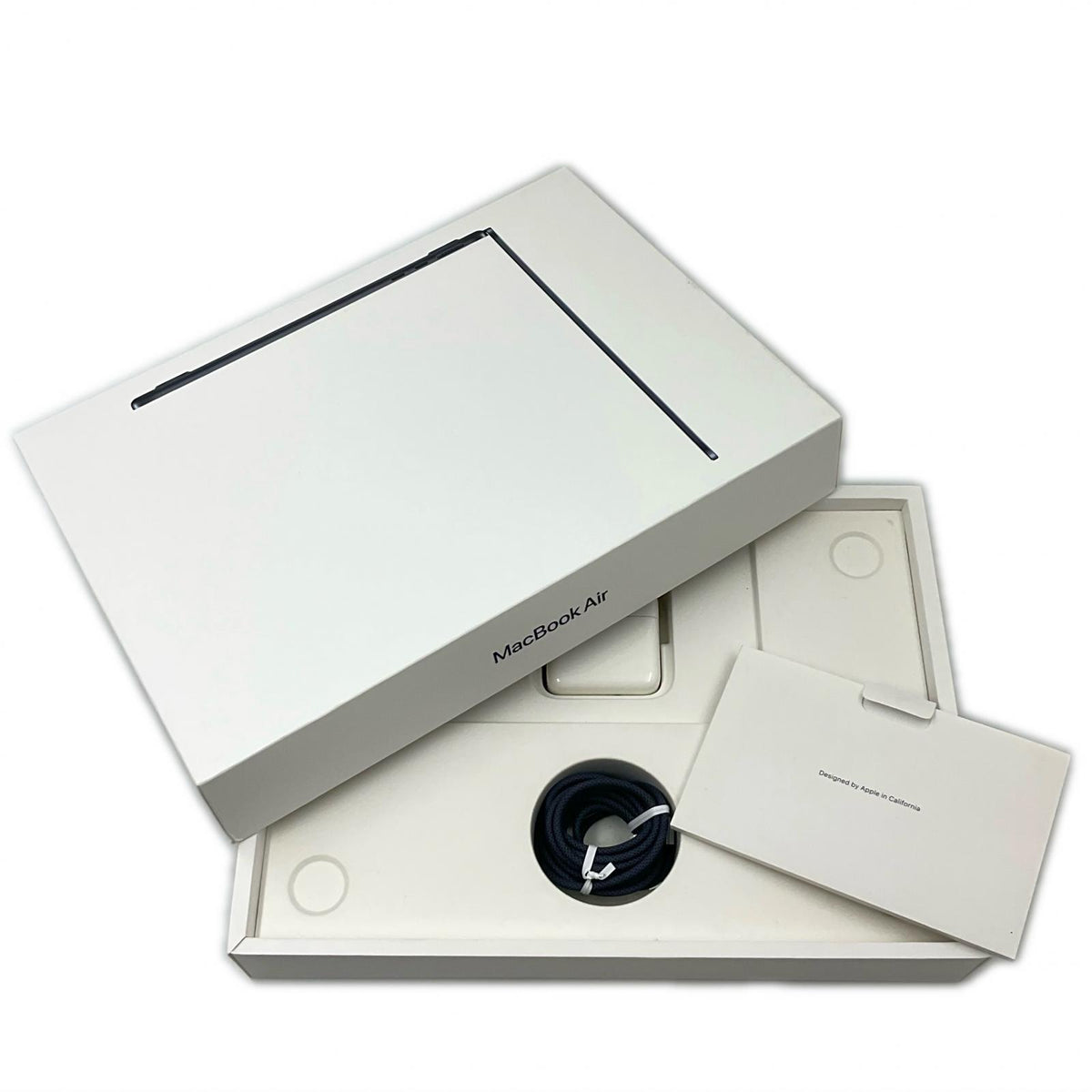 【全額返金保証】【最速発送】Apple MacBook Air 13インチ 2022 Apple M2 8GB SSD 256GB ミッドナイト 100% 美品 動作確認済