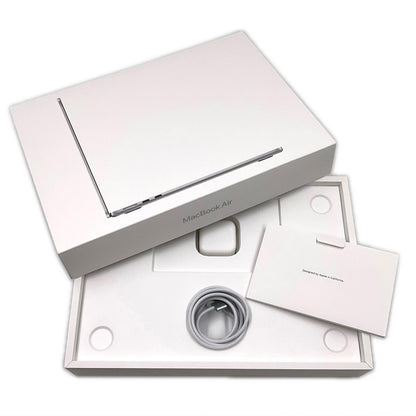 【全額返金保証】【最速発送】Apple MacBook Air 13.6インチ Apple M5 16GB SSD 512GB シルバー 100% 超美品 動作確認済
