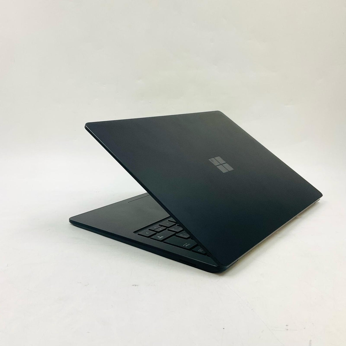 【全額返金保証】【最速発送】Microsoft Corporation Surface Surface Laptop 5 12th Gen Intel(R) Core(TM) i5-1235U 8GB SSD(NVMe) 512GB 88% 美品 動作確認済