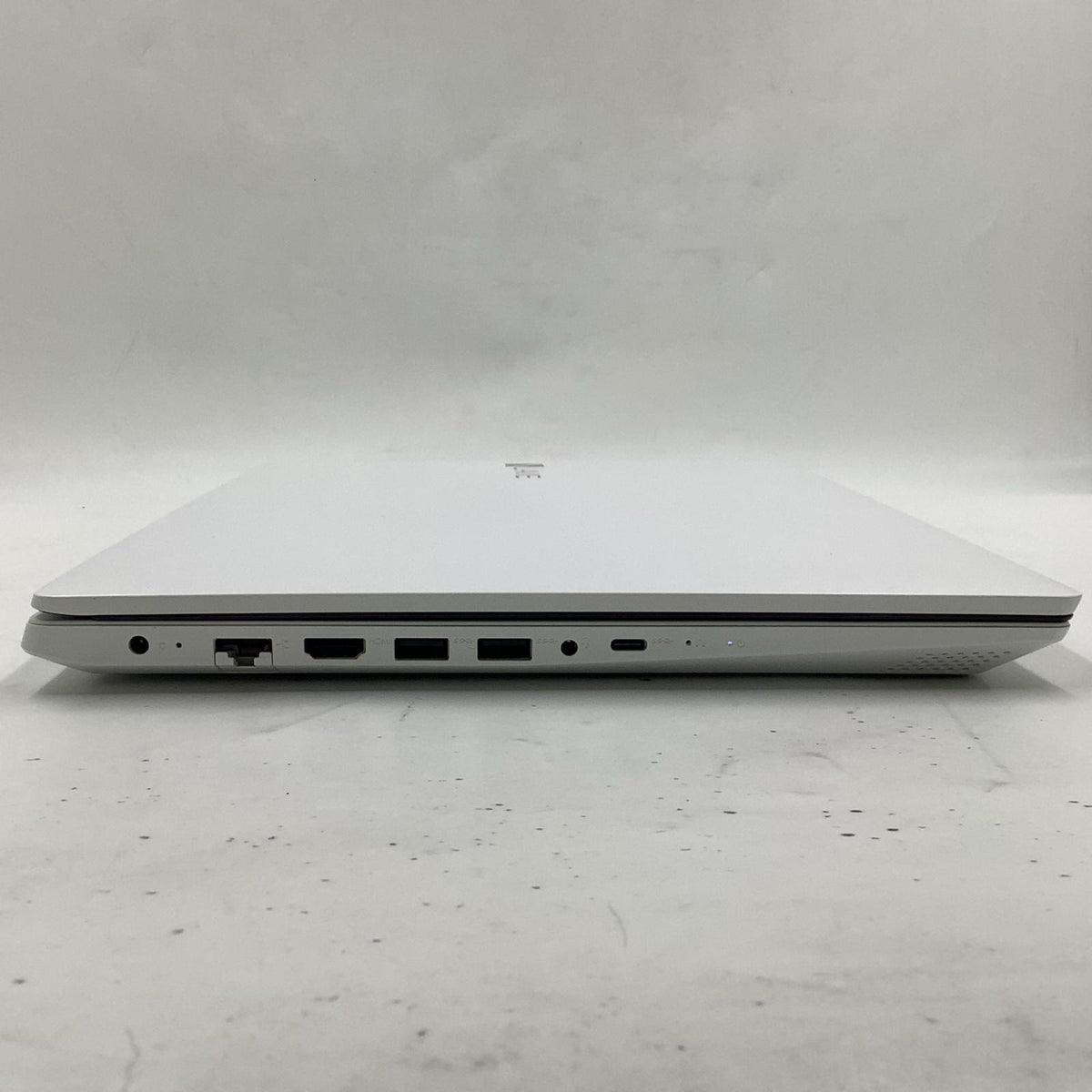 【全額返金保証】【最速発送】NECNEC LAVIE PC-GN186RGAH Intel(R) Core(TM) i7-8565U CPU @ 1.80GHz 8GB SSD(NVMe) 256GB / HDD(SATA) 1TB 89% 美品 動作確認済