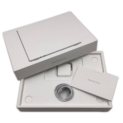 【全額返金保証】【最速発送】Apple MacBook Air 13インチ 2025 Apple M4 16GB SSD 256GB シルバー 100% 美品 動作確認済