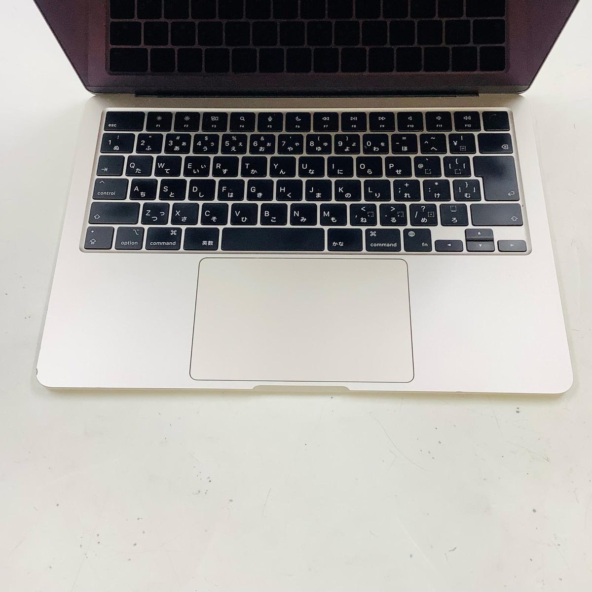 【全額返金保証】【最速発送】Apple MacBook Air 13インチ 2022 Apple M2 8GB SSD 256GB スターライト 86% 動作確認済