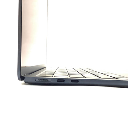 【全額返金保証】【最速発送】Apple MacBook Air 13インチ 2022 Apple M2 8GB SSD 256GB ミッドナイト 100% 超美品 動作確認済