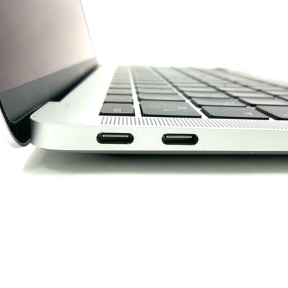 【全額返金保証】【最速発送】Apple MacBook Air 13インチ 2020 Dual-Core Intel Core i3 8GB SSD 256GB シルバー 83% 動作確認済