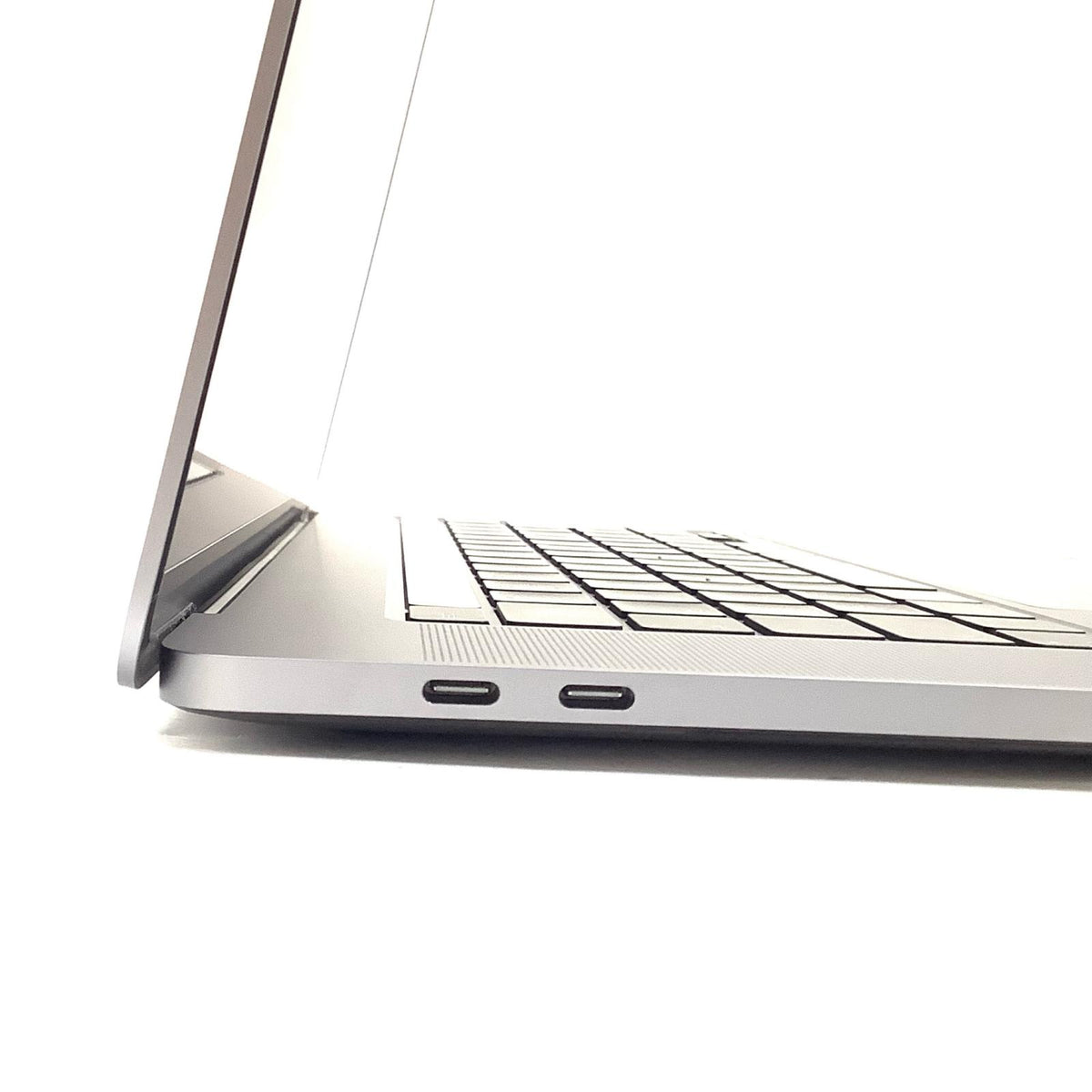【全額返金保証】【最速発送】Apple MacBook Pro 16インチ 2019 8-Core Intel Core i9 16GB SSD 1TB スペースグレイ 92% 美品 動作確認済