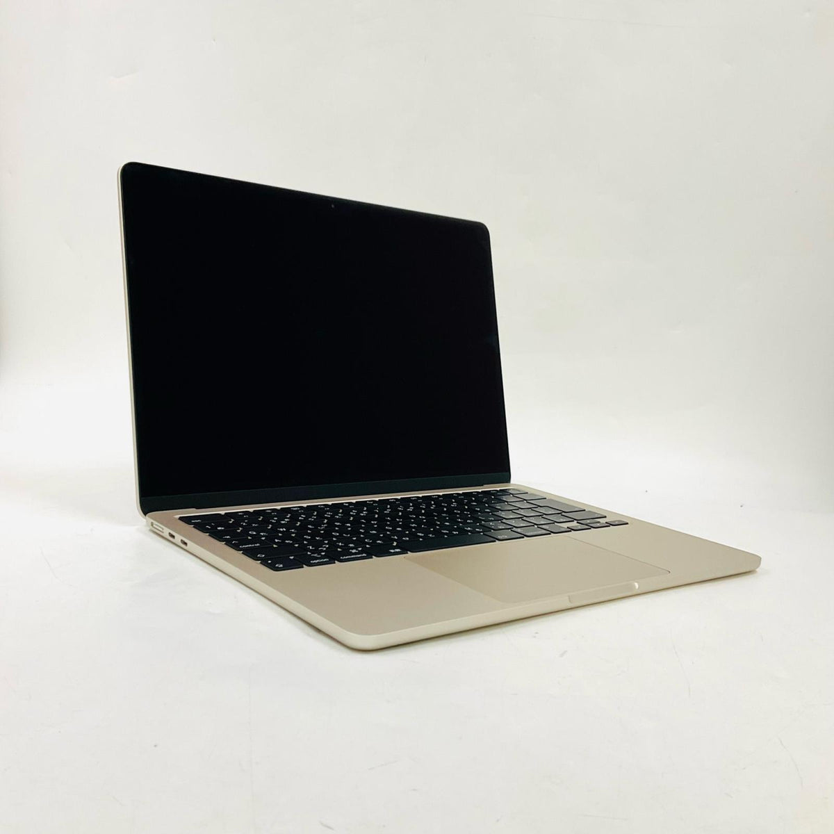 【全額返金保証】【最速発送】Apple MacBook Air 13.6インチ 2022 Apple M2 8GB SSD 512GB スターライト 98% 美品 動作確認済