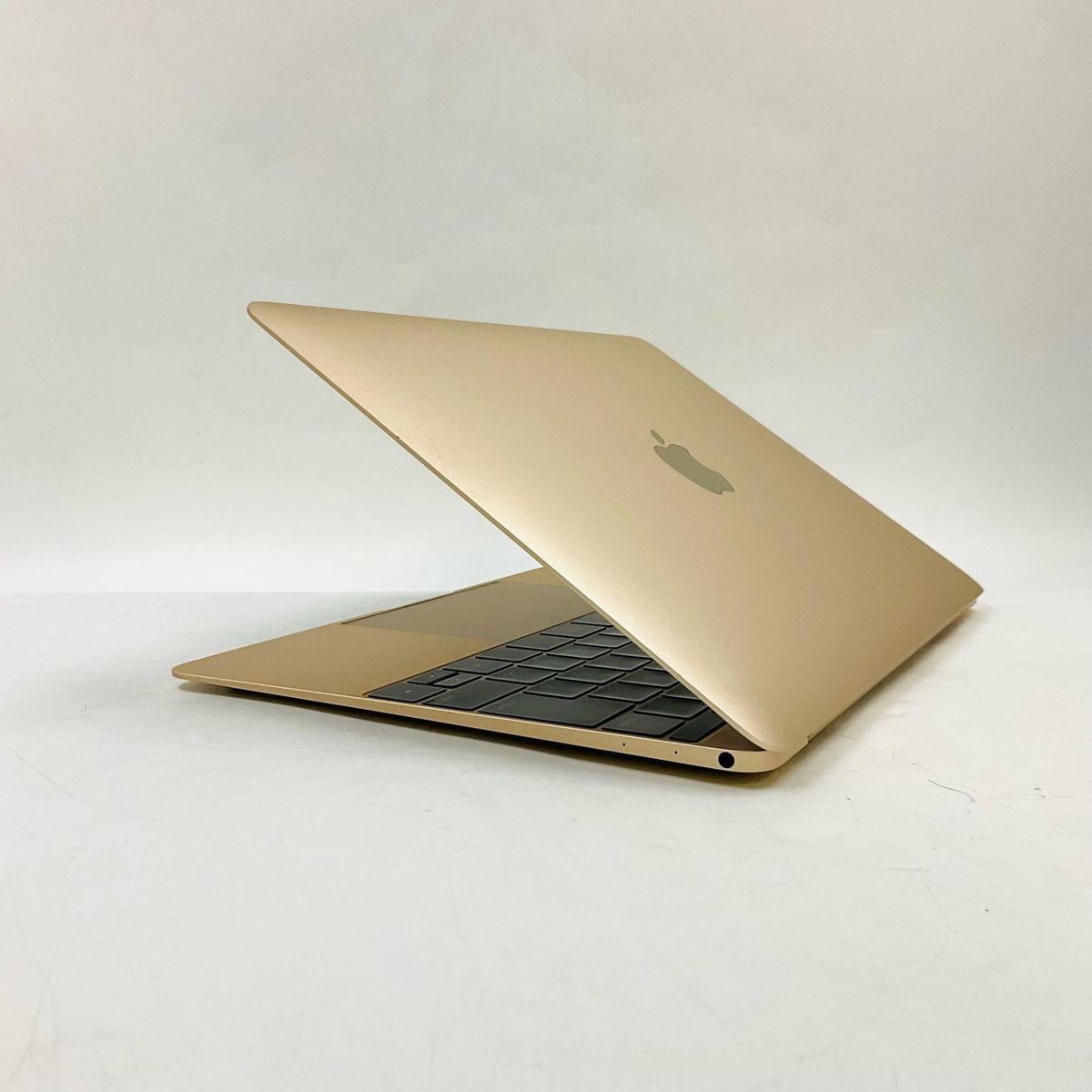 【最速発送】Apple MacBook 12インチ 2015 1.2GHz Intel Core M 8GB 500GB ゴールド 70%【難有】