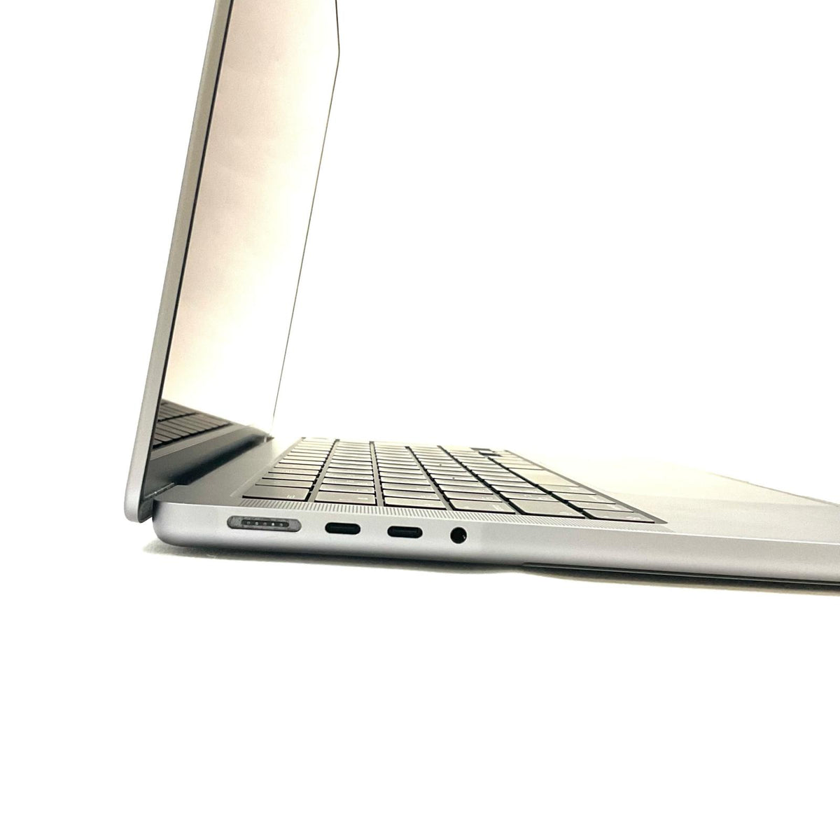 【全額返金保証】【最速発送】Apple MacBook Pro 14インチ 2023 Apple M3 16GB SSD 512GB スペースグレイ 91% 超美品 動作確認済