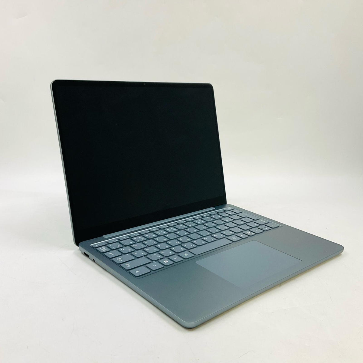 【全額返金保証】【最速発送】Microsoft Corporation Surface Surface Laptop 13in 1st Ed with Snapdragon Snapdragon X Plus (8-core) @ 3.30 GHz 16GB SSD 512GB Qualcomm(R) Adreno(TM) X1-45 GPU 107% 超美品 動作確認済