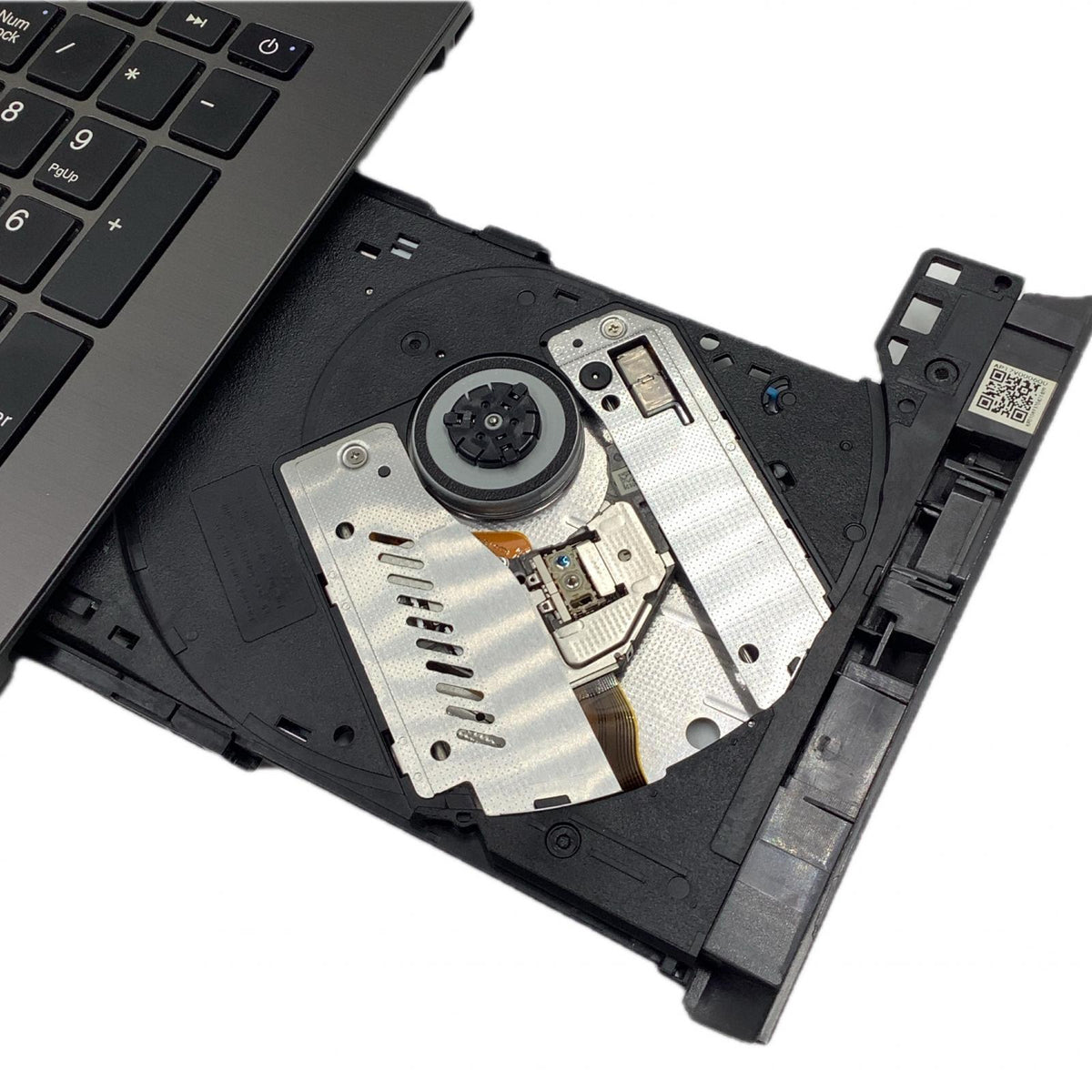 【全額返金保証】【最速発送】NEC LAVIE PC-NS700MAB Intel(R) Core(TM) i7-8550U CPU @ 1.80GHz 8GB SSD(RAID) 1TB Intel(R) UHD Graphics 620 89% 動作確認済