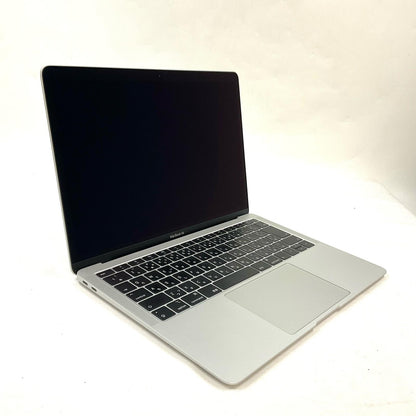 【全額返金保証】【最速発送】Apple MacBook Air 13インチ 2019 Dual-Core Intel Core i5 8GB SSD 128GB シルバー 87% 美品 動作確認済