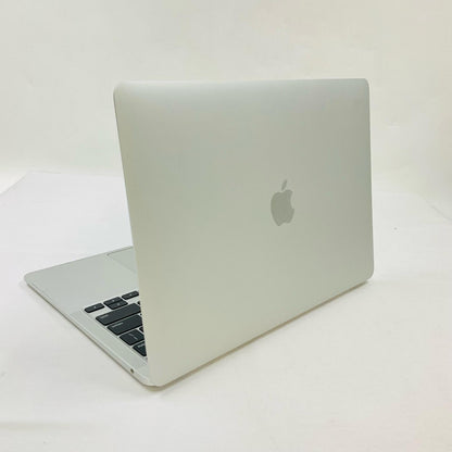 【全額返金保証】【最速発送】Apple MacBook Air 13インチ 2020 Dual-Core Intel Core i3 8GB SSD 256GB シルバー 88% 動作確認済