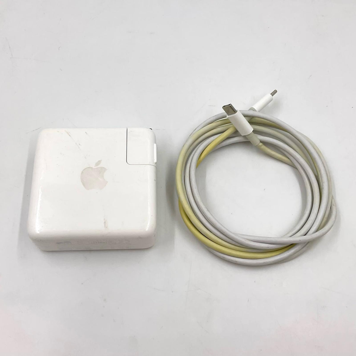 【全額返金保証】【最速発送】Apple MacBook Pro 13インチ 2020 Quad-Core Intel Core i5 16GB SSD 512GB スペースグレイ 78% 動作確認済