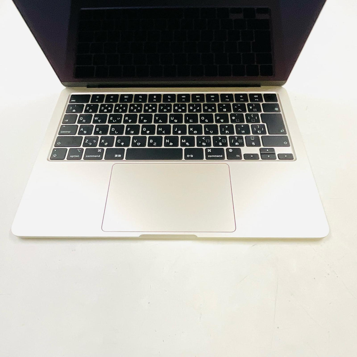 【全額返金保証】【最速発送】Apple MacBook Air 13インチ 2022 Apple M2 8GB SSD 256GB スターライト 99% 美品 動作確認済