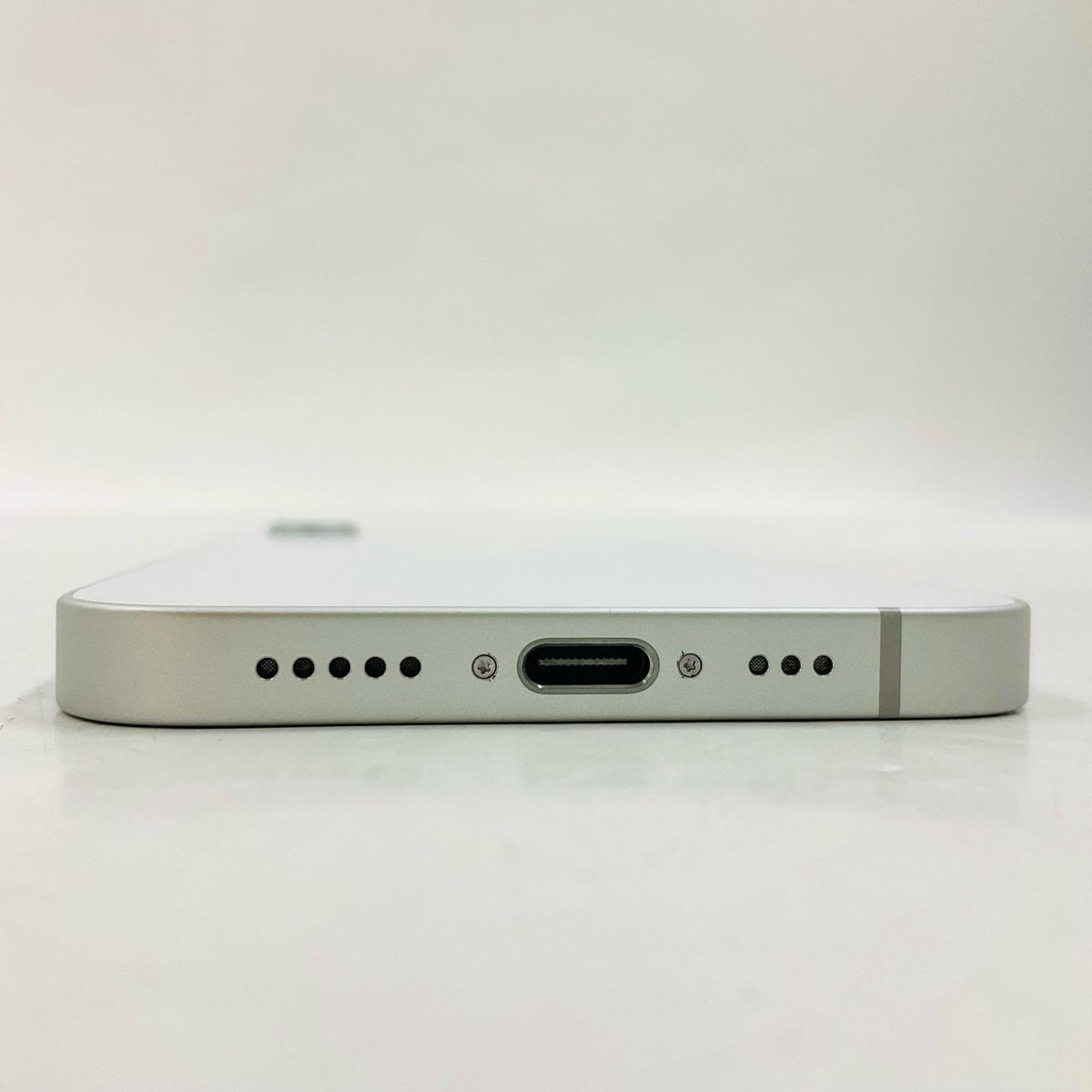 【全額返金保証】【最速発送】Apple iPhone iPhone 16e 512GB ホワイト SIMフリー 白ロム 美品 動作確認済 92%