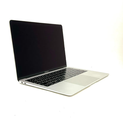 【最速発送】Apple MacBook Air 13インチ 2018 Dual-Core Intel Core i5 8GB SSD 256GB シルバー 78%【難有】