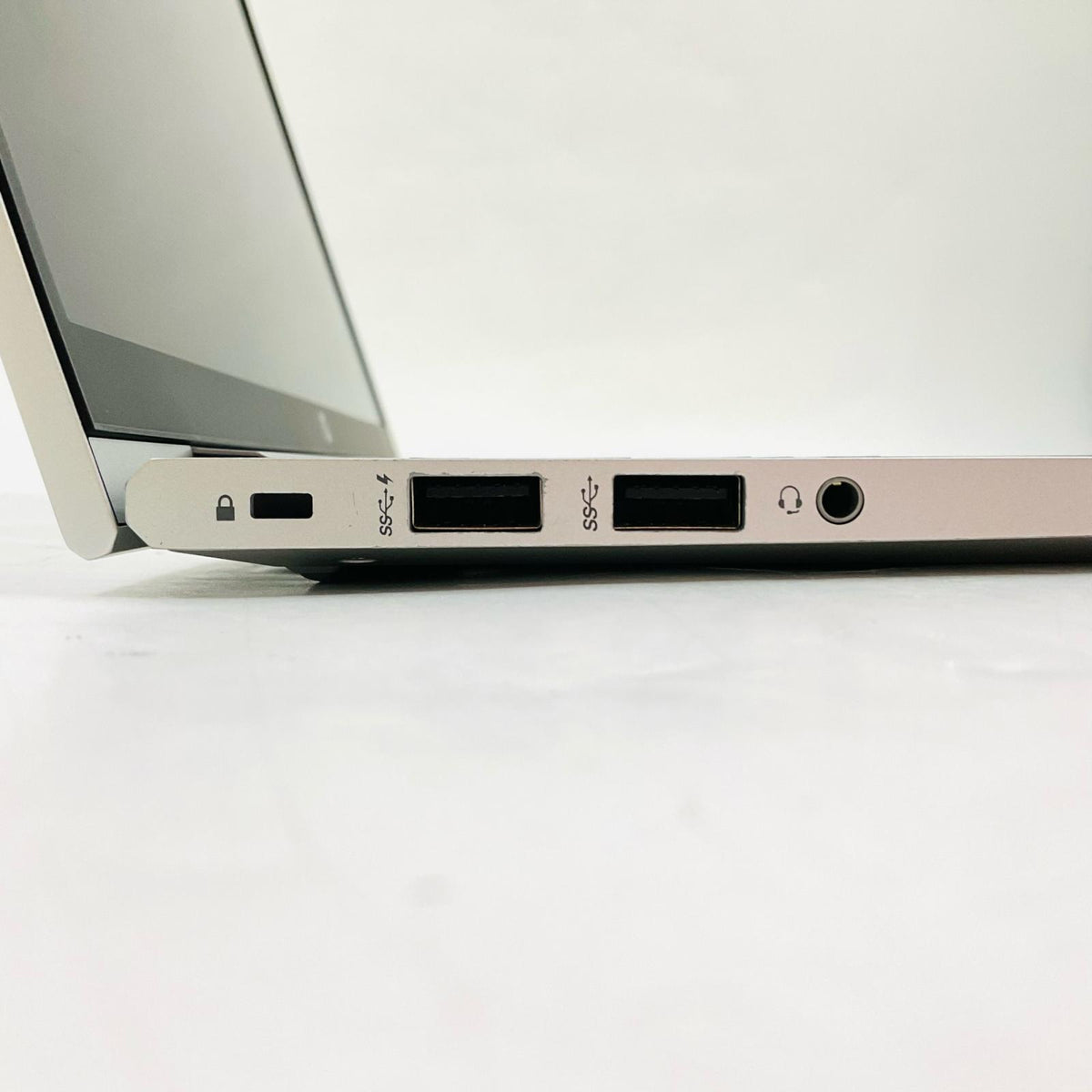 【全額返金保証】【最速発送】HP 103C_5336AN HP ProBook HP ProBook 635 Aero G7 Notebook PC AMD Ryzen 5 4500U with Radeon Graphics 16GB SSD(NVMe) 512GB AMD Radeon(TM) Graphics 81% 動作確認済