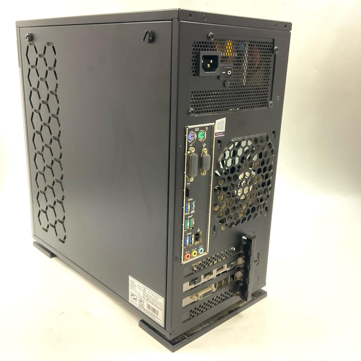 【全額返金保証】【最速発送】MouseComputer Co.,Ltd. Mouse ENTA-MR17M1S2H1G17 AMD Ryzen 7 1700 Eight-Core Processor 16GB SSD(SATA) 240GB / HDD(SATA) 1TB NVIDIA GeForce GTX 1070 動作確認済