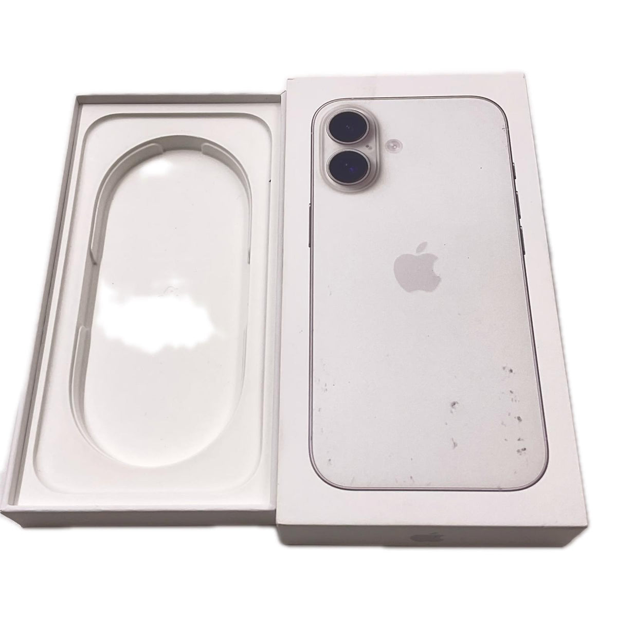 【全額返金保証】【最速発送】Apple iPhone iPhone 16 128GB ホワイト docomo SIMフリー 白ロム 美品 動作確認済 99%