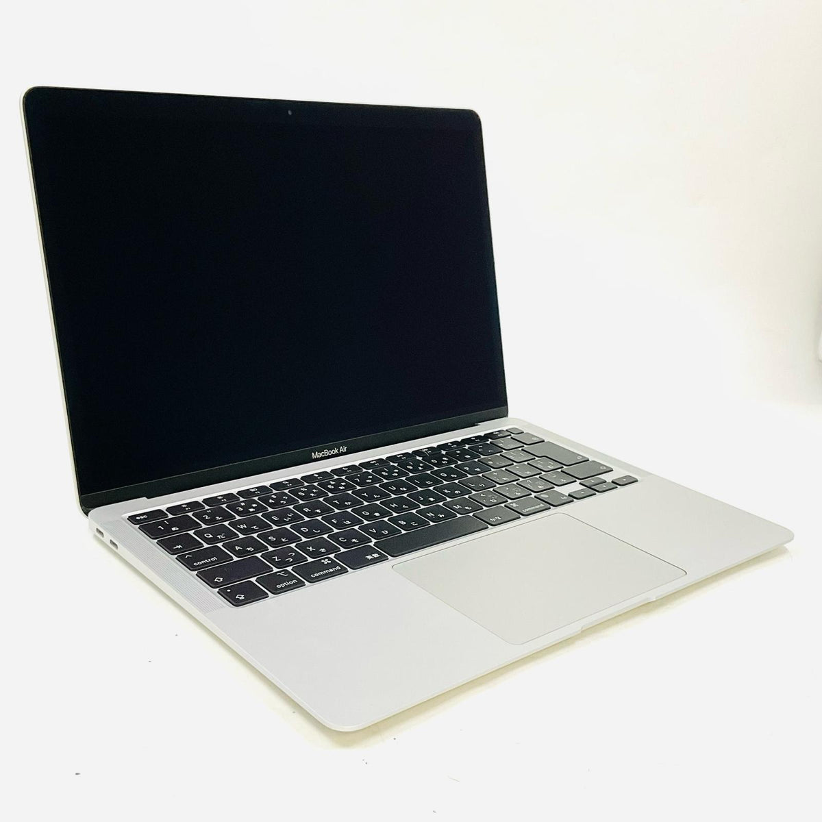 【全額返金保証】【最速発送】Apple MacBook Air 13インチ 2020 Apple M1 8GB SSD 256GB シルバー 86% 動作確認済