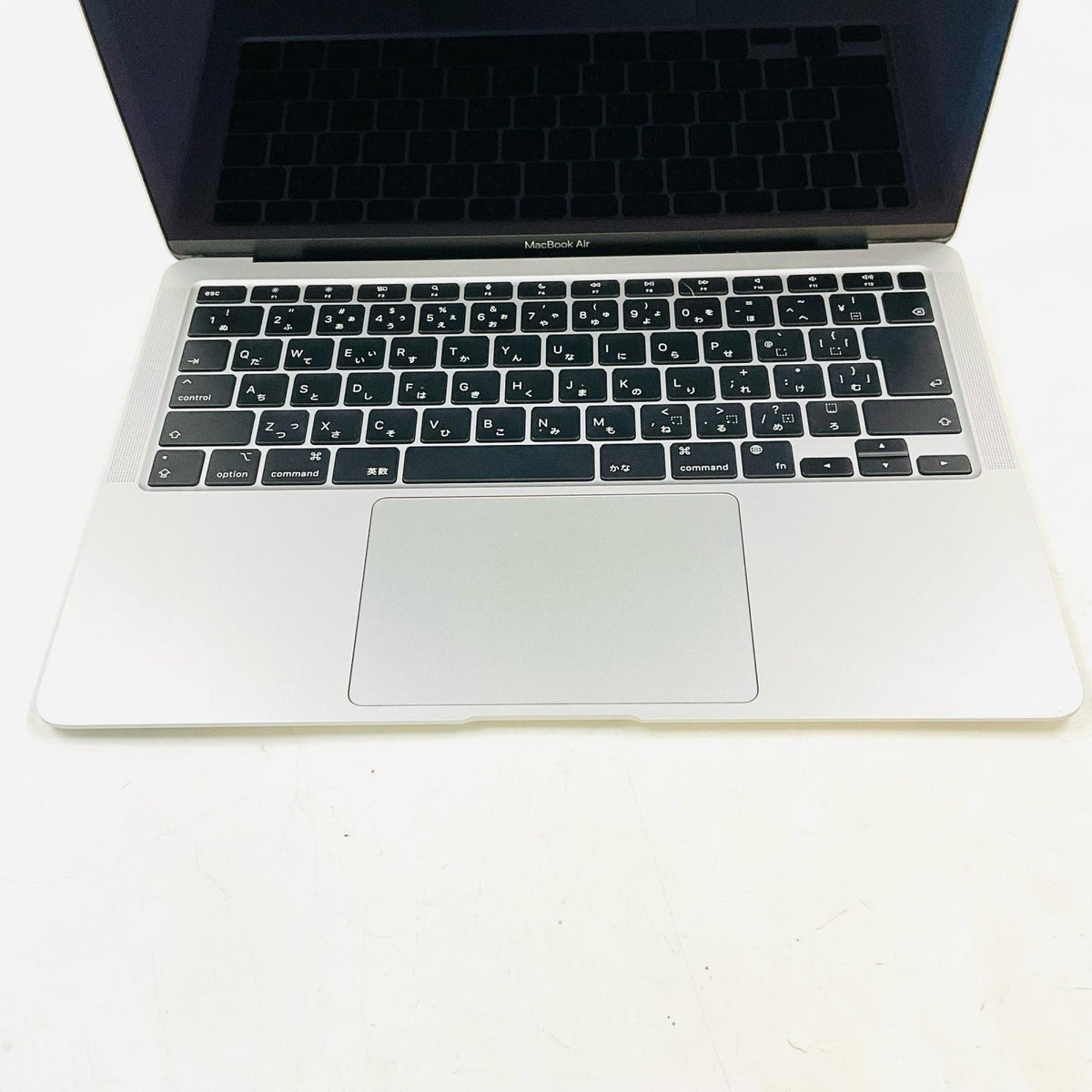 【全額返金保証】【最速発送】Apple MacBook Air 13インチ 2020 Apple M1 8GB SSD 256GB シルバー 86% 動作確認済