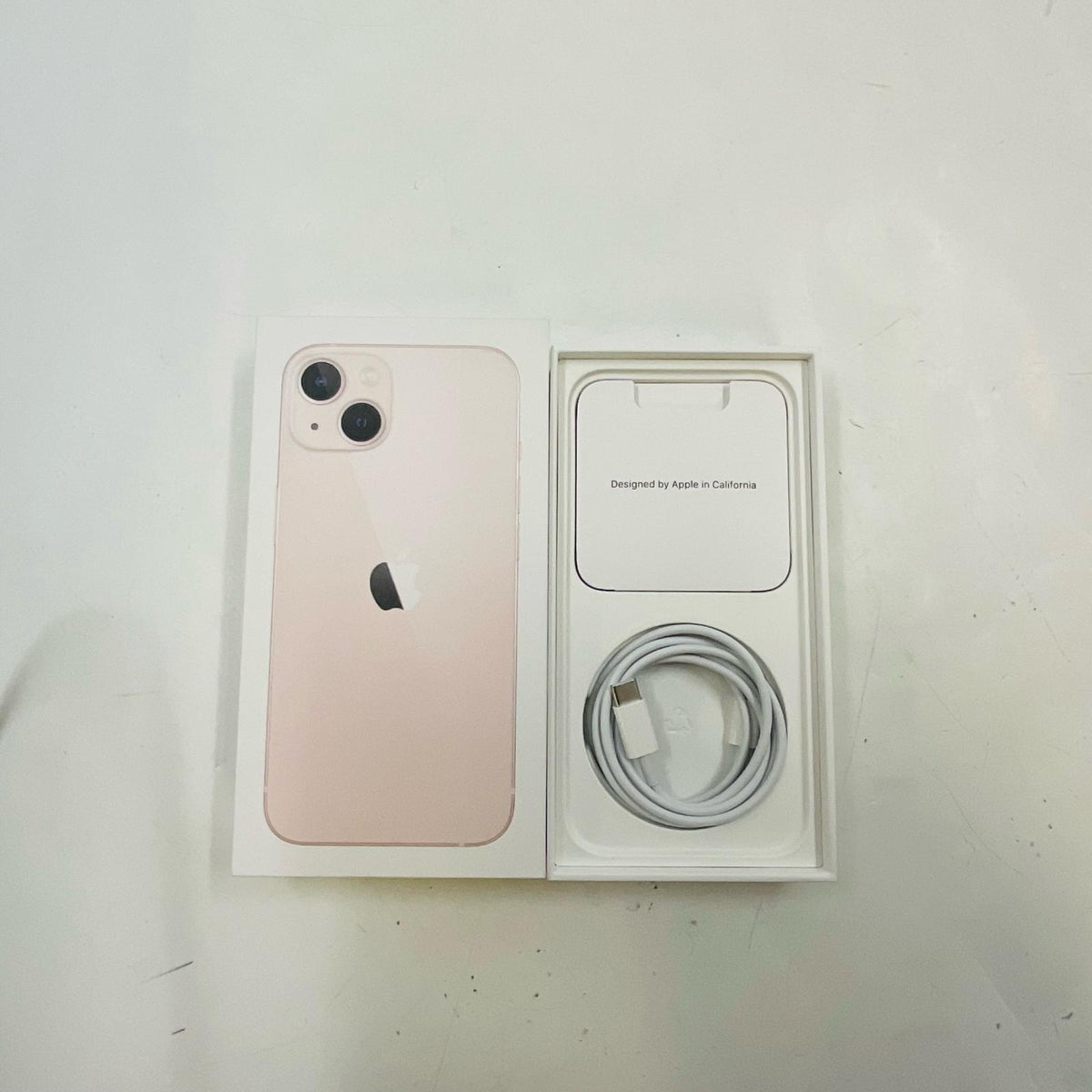 【全額返金保証】【最速発送】Apple iPhone iPhone 13 256GB ピンク Softbank 白ロム 美品 動作確認済 83%