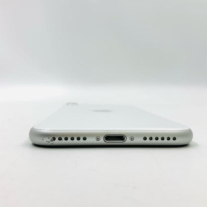【全額返金保証】【最速発送】Apple iPhone iPhone SE (2nd generation) 64GB スターライト docomo SIMフリー 白ロム 動作確認済 81%