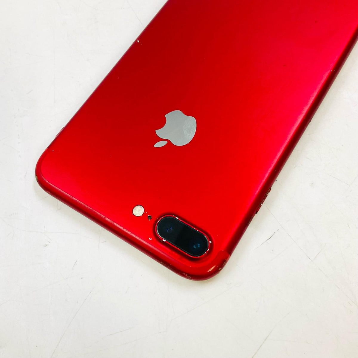 【最速発送】Apple iPhone iPhone 7 Plus 128GB (PRODUCT)RED 白ロム【難有】 72%