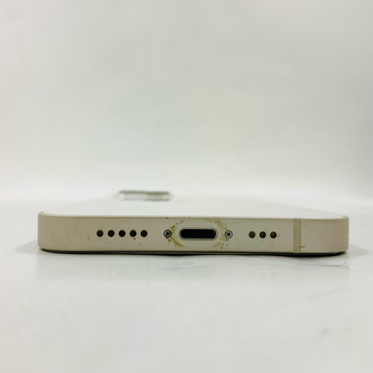 【全額返金保証】【最速発送】Apple iPhone iPhone 13 128GB スターライト SIMフリー 白ロム 動作確認済 77%