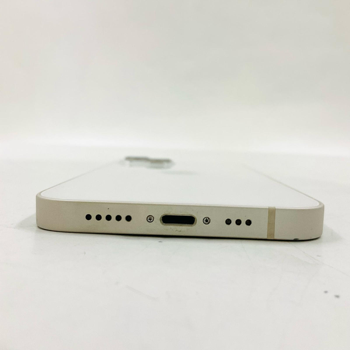 【全額返金保証】【最速発送】Apple iPhone iPhone 13 128GB スターライト SIMフリー 白ロム 動作確認済 81%