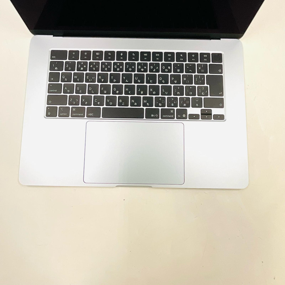 【全額返金保証】【最速発送】Apple MacBook Air 15インチ 2025 Apple M4 16GB SSD 256GB 96% 超美品 動作確認済