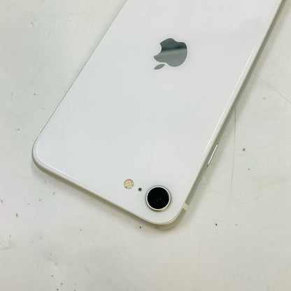 【全額返金保証】【最速発送】Apple iPhone iPhone SE (2nd generation) 64GB ホワイト au SIMフリー 白ロム 動作確認済 80%
