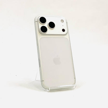 【全額返金保証】【最速発送】Apple iPhone iPhone 17 Pro 256GB シルバー SIMフリー 白ロム 美品 動作確認済 92%