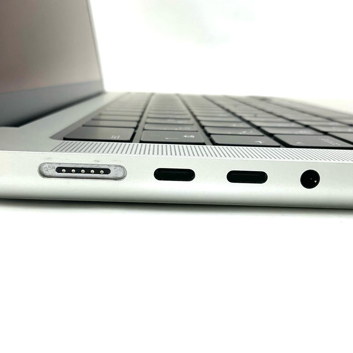 【全額返金保証】【最速発送】Apple MacBook Pro 14インチ 2023 Apple M2 Pro 16GB SSD 1TB シルバー 91% 美品 動作確認済