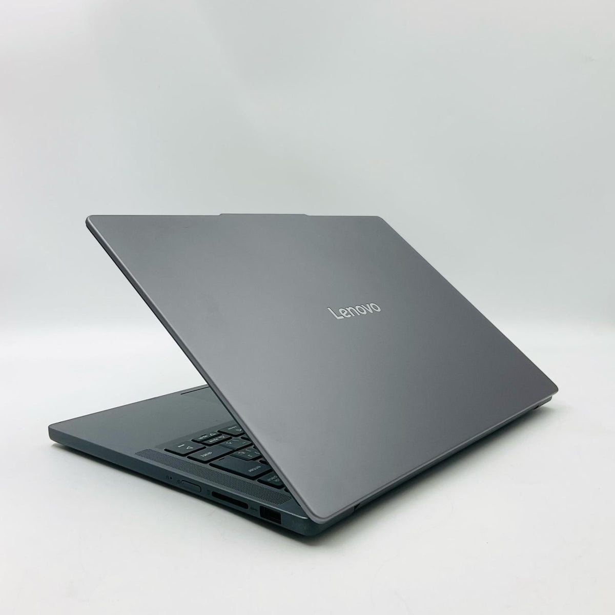 【全額返金保証】【最速発送】LENOVO IdeaPad Slim 3 14IRH10 83K0 13th Gen Intel(R) Core(TM) i7-13620H 16GB SSD(NVMe) 512GB Intel(R) UHD Graphics 100% 美品 動作確認済