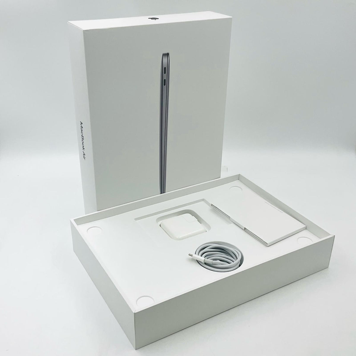 【全額返金保証】【最速発送】Apple MacBook Air 13インチ 2020 Apple M1 8GB SSD 512GB スペースグレイ 92% 美品 動作確認済