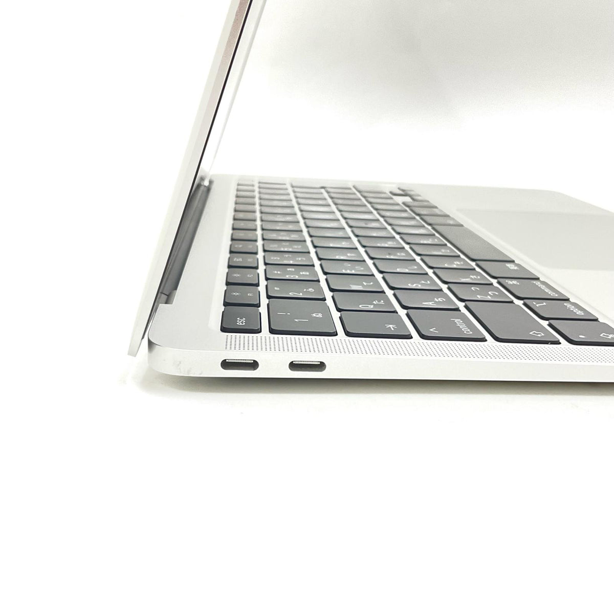 【全額返金保証】【最速発送】Apple MacBook Air 13インチ 2020 Apple M1 8GB SSD 512GB シルバー 88% 美品 動作確認済