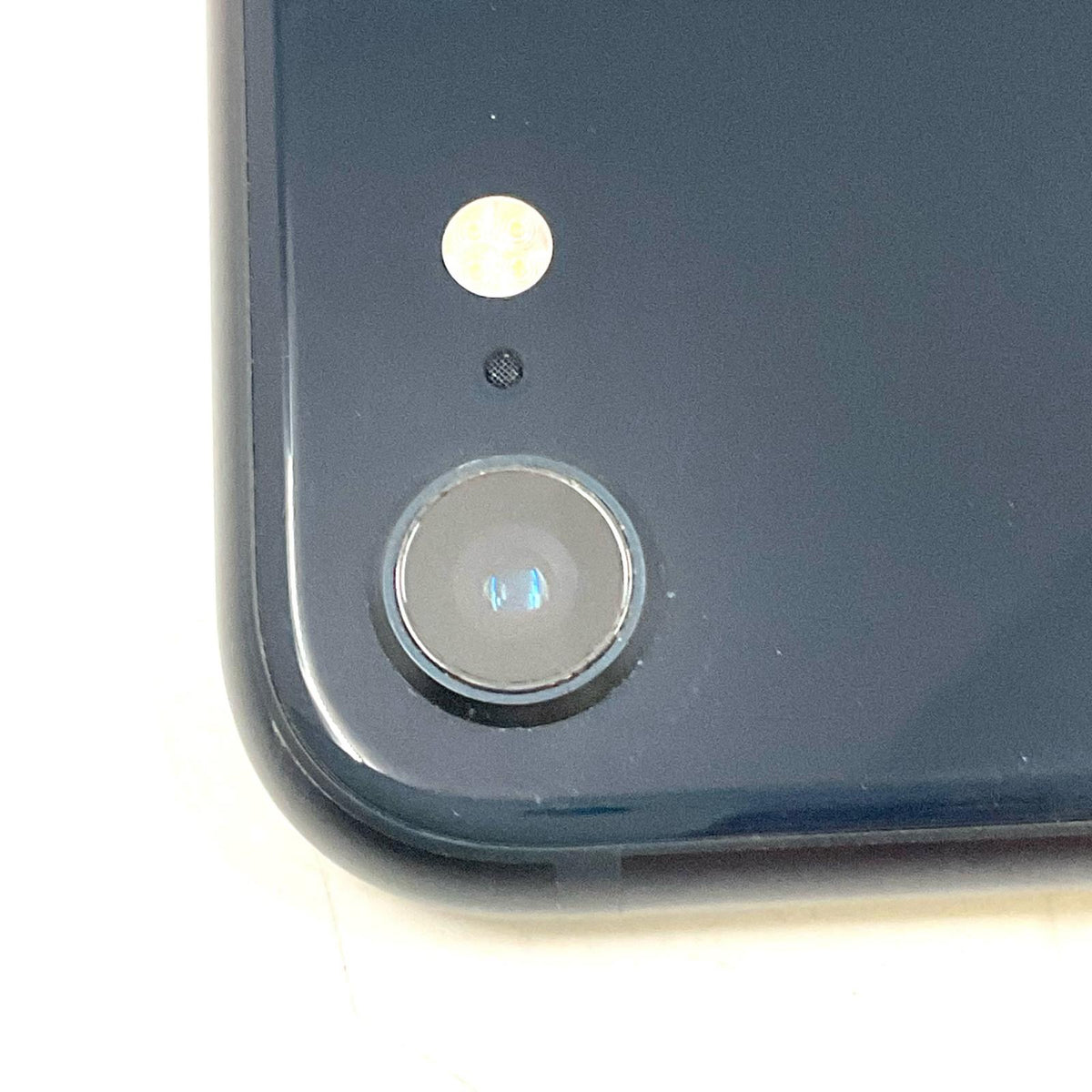 【最速発送】Apple iPhone iPhone SE (3rd generation) 128GB ミッドナイト docomo SIMフリー 白ロム【難有】 86%