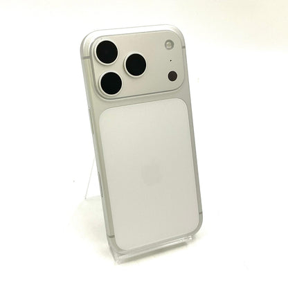 【全額返金保証】【最速発送】Apple iPhone iPhone 17 Pro 256GB シルバー SIMフリー 白ロム 超美品 動作確認済 92%