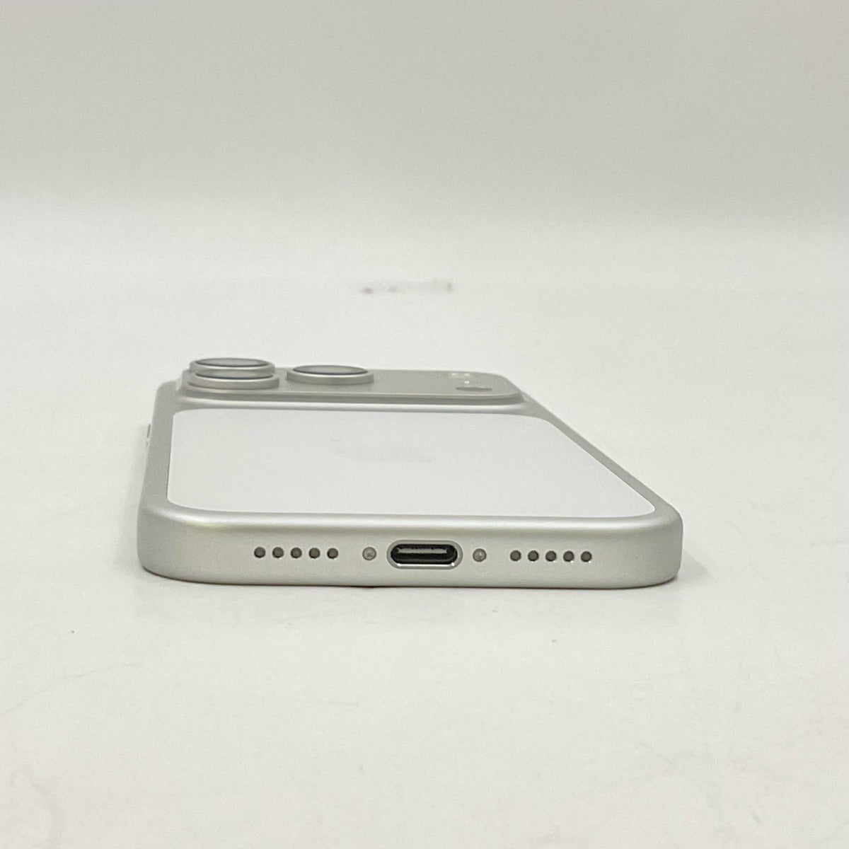 【全額返金保証】【最速発送】Apple iPhone iPhone 17 Pro 256GB シルバー SIMフリー 白ロム 超美品 動作確認済 92%