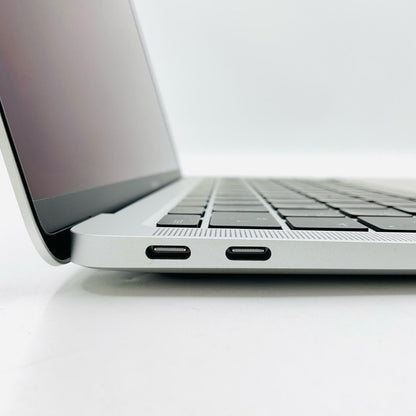 【全額返金保証】【最速発送】Apple MacBook Air 2020 Apple M1 8GB SSD 256GB シルバー 91% 美品 動作確認済