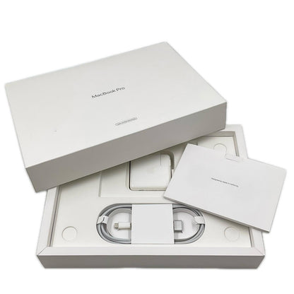 【全額返金保証】【最速発送】Apple MacBook Pro 14インチ 2021 Apple M1 Pro 16GB SSD 512GB シルバー 89% 美品 動作確認済