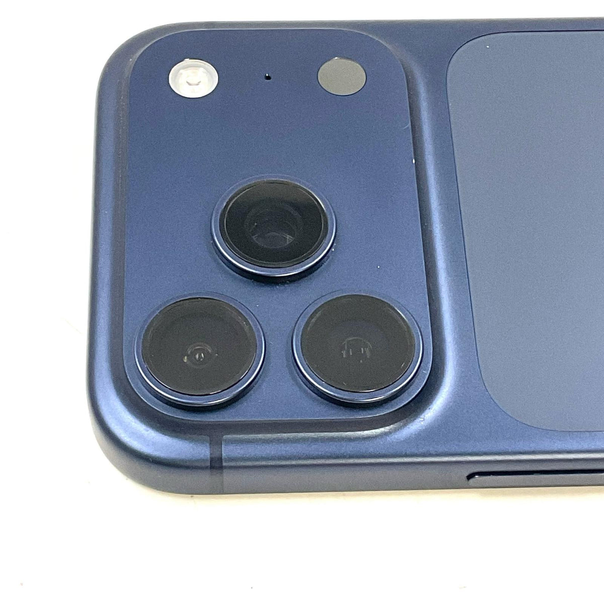 【全額返金保証】【最速発送】Apple iPhone iPhone 17 Pro 512GB ディープブルー SIMフリー 白ロム 美品 動作確認済 98%