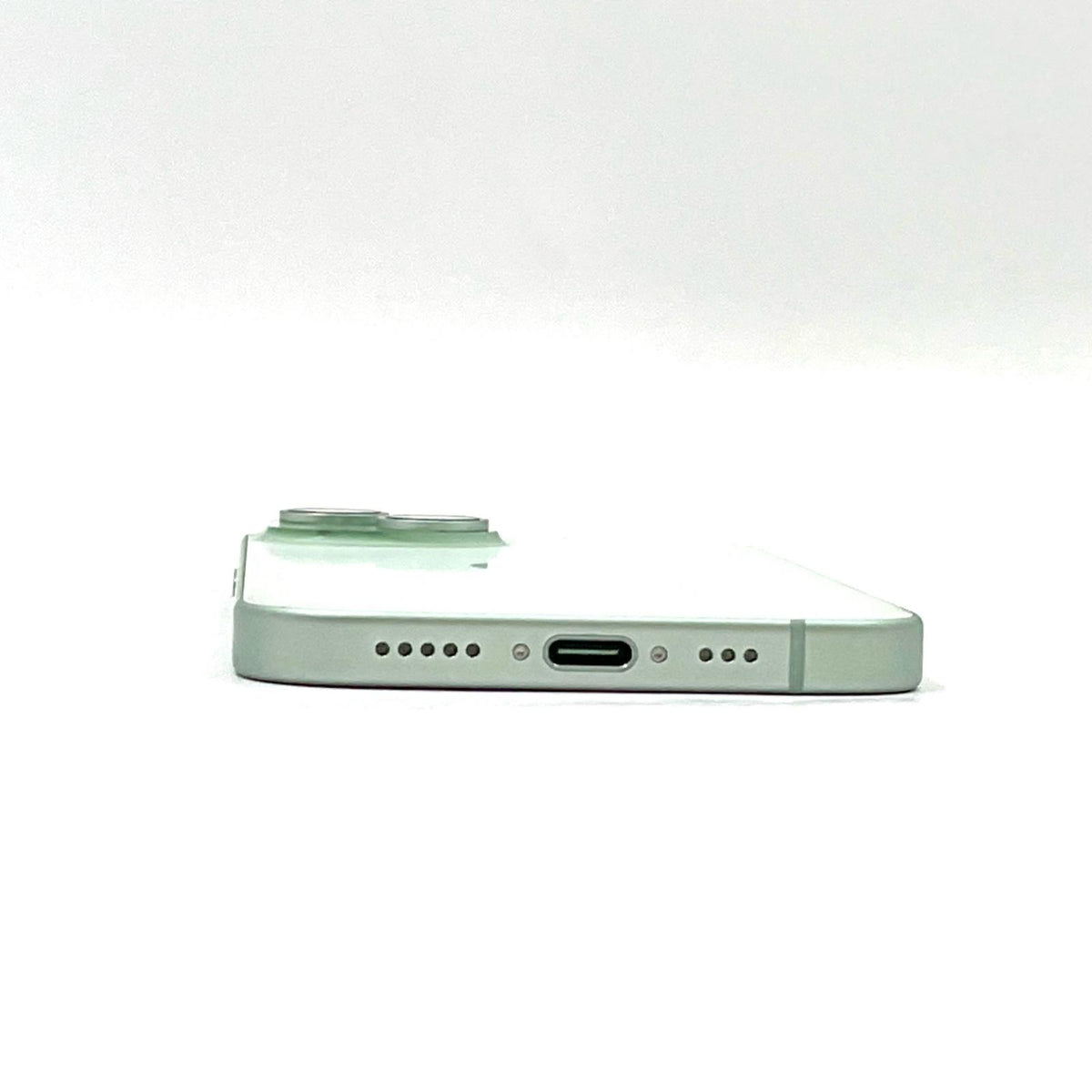 【全額返金保証】【最速発送】Apple iPhone iPhone 15 128GB グリーン docomo SIMフリー 白ロム 美品 動作確認済 86%