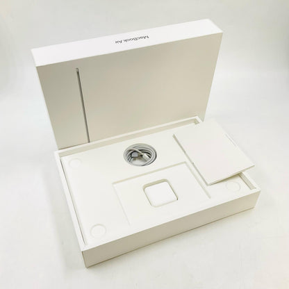 【全額返金保証】【最速発送】Apple MacBook Air 13インチ 2024 Apple M3 16GB SSD 512GB スペースグレイ 100% 美品 動作確認済
