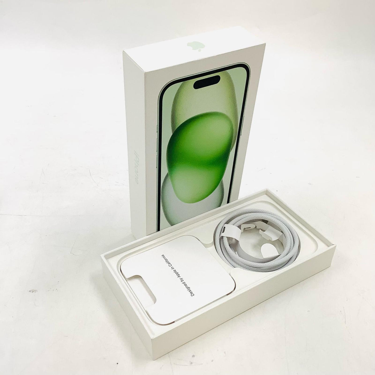 【全額返金保証】【最速発送】Apple iPhone iPhone 15 128GB グリーン Softbank SIMフリー 白ロム 美品 動作確認済 85%