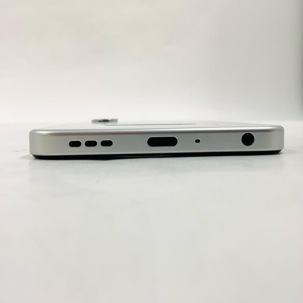 【全額返金保証】【最速発送】OPPO A 5 5G 128GB フェザーホワイト au SIMフリー OPG06 白ロム 美品 動作確認済