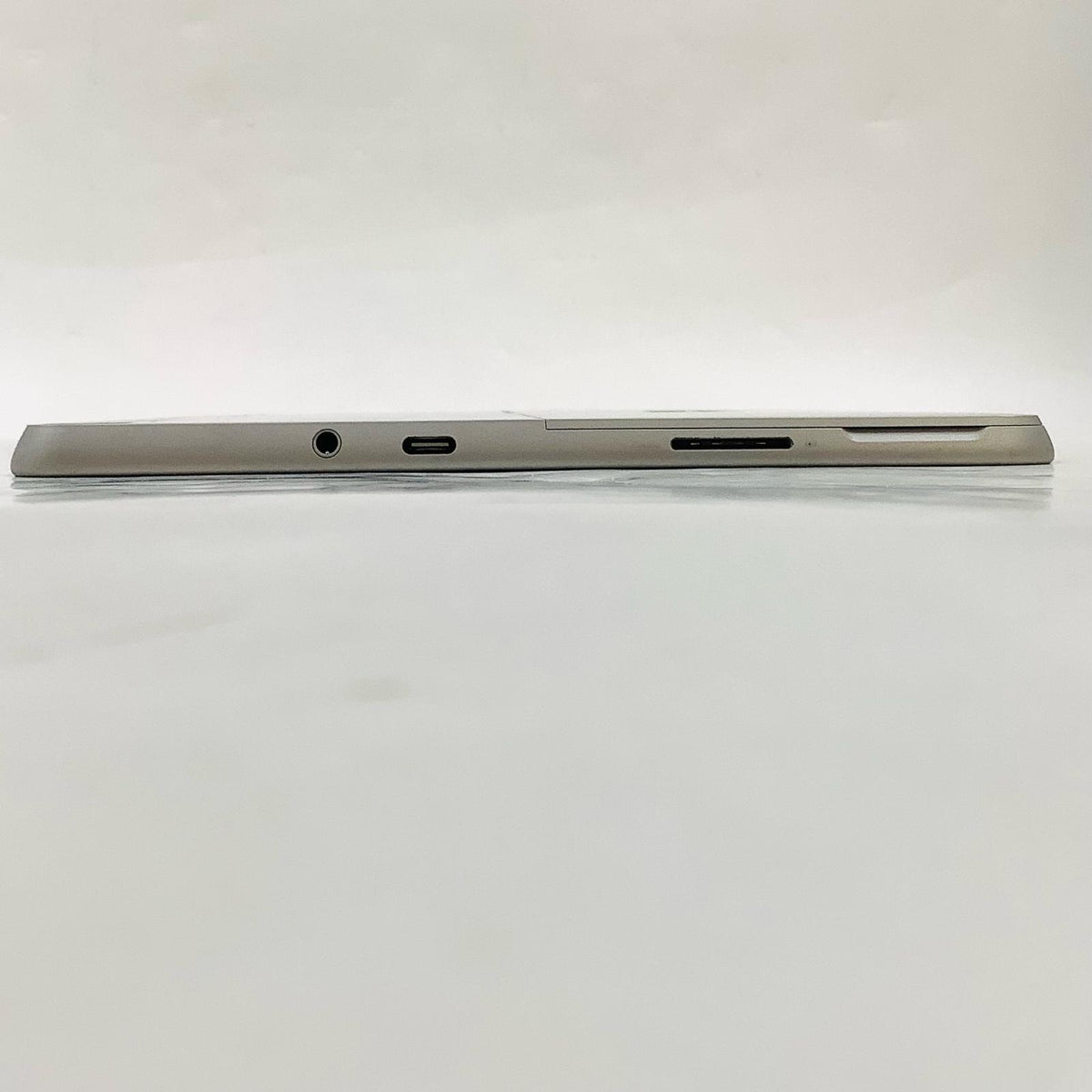 【全額返金保証】【最速発送】Microsoft Corporation Surface Surface Go 3 Intel(R)Pentium(R)CPU GOLD 6500Y@1.10GHz 1.61GHz 4GB eMMC 64GB 95.6% 美品 動作確認済