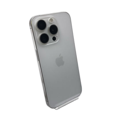 【全額返金保証】【最速発送】Apple iPhone iPhone 15 Pro 128GB ホワイトチタニウム docomo SIMフリー 白ロム 美品 動作確認済 88%